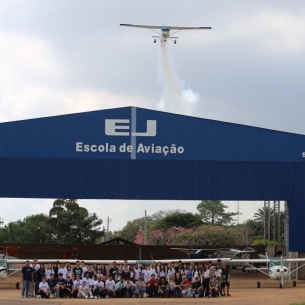 EJ Faculdade: Ação social promove visitas de alunos da rede pública