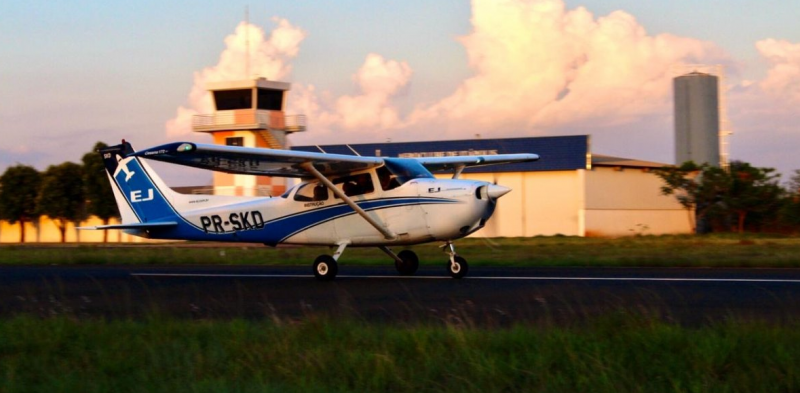 Cessna 172 EJ